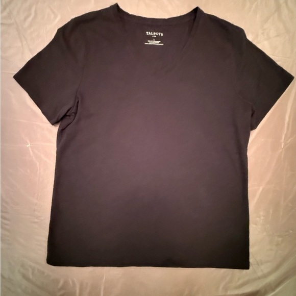 Talbots Black V-neck Short Sleeve Tee Size Large - Picture 2 of 6